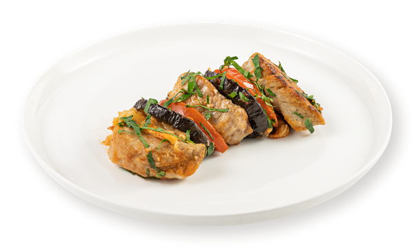 Изображение Свинина запеченная Вырезка с сыром моцарелла баклажаном томатами СП ТАБРИС вес 