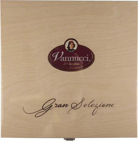 Изображение Конфеты шоколадные Ваннуччи из Умбрии пралине ассорти сундук Ваннуччи дерево, 490 г